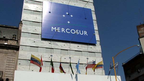 Avanzan las negociaciones para un acuerdo de libre comercio 