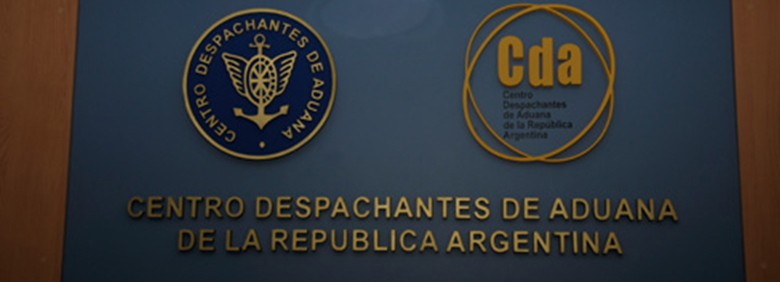Con historia